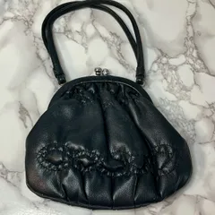 レザー がま口ハンドバッグ ブラック ギャザーデザイン シルバー金具 フォーマル レディース