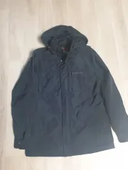 モンベル ウィンドブレーカー 100