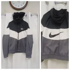 Nike フード付きジャンパー 95