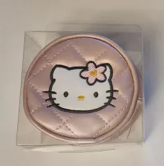 (新品) 正規品ハローキティ 50周年 キルト 円型 コインケース ポーチ