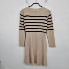 レディース55 size ストライプ ニット ONE PIECE