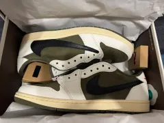 新品 290) ジョーダン1 ロー トラヴィス スコット リバース オリーブ