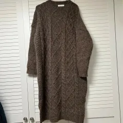 夜色 ケーブル編み ニットワンピース