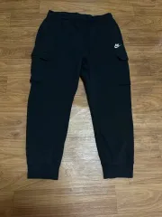 36 ー 38 Nike(ナイキ） 裏起毛 ジョガーパンツ