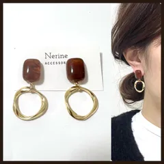 ブラウン　ひねり　ハンドメイド　ピアス　イヤリング