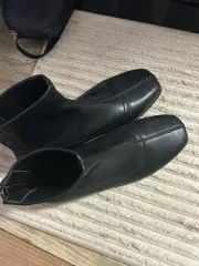 アンクルブーツ 出品