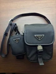 PRADA(プラダ) Re-Nylon サフィアーノ クロスバッグ ウルトラミントグレード