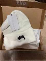NIKE × STUSSY ビーニー サミットホワイト