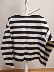 UNIQLO ボートネックTシャツ