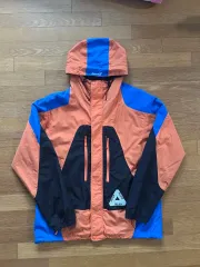 PALACE(パレス) 粉 ウインドブレーカー ジャケット