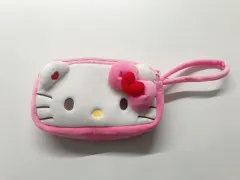 ハローキティ ぬいぐるみ ポーチ (新品)