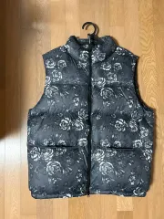 thisisneverthat(ディスイズネバーザット) フラワー ダウンベスト L