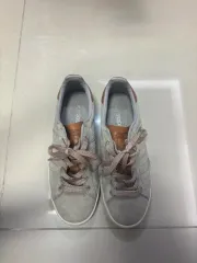 アメリカ adidas(アディダス) スニーカーズ W245