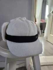 耳あてバケットハット