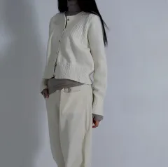 アイボリー ケーブル カーディガン