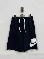 （ 29 ー 30 ) ナイキ クラブ ハーフパンツ