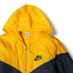 M Nike(ナイキ） オレンジ & ブラック ポリエステル フード付き ジップアップパーカー ジャケット