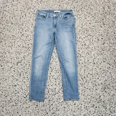 27 リーバイス スキニー デニム (607)