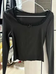 フリルレーストップス