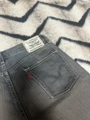 32 リーバイス ウォッシュ インディゴ デニムパンツ