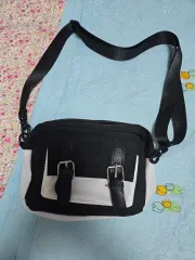 ブラック ミニ クロスバッグ