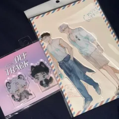 オフ・トラック BOOK 北極ギツネ アクリル スタンド ころっと まとめ レジン BOMTOON