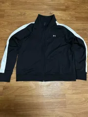 105 UNDER ARMOUR(アンダーアーマー) トレーナー 上下セット