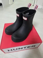 ハンター プレイ ショート レインブーツ ブラック