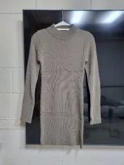 モックネック ハイネック ニットワンピース ／ タイト ミニ ワンピース