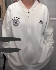 アディダス ドイツ 白 ジャージ 出品
