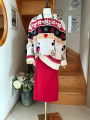 ミッキーニット