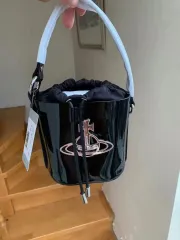 Vivienne Westwood(ヴィヴィアン・ウエストウッド) レディースバッグ バケットバッグ トートバッグ クロスバッグ ハンドバッグ