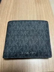 マイケル MICHAEL KORS(マイケルコース) グレイソン ロゴ スリム ビルフォールド 財布