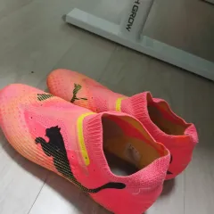 PUMA(プーマ) サッカーシューズ 出品