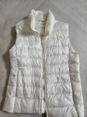 UNIQLO(ユニクロ) ベスト s