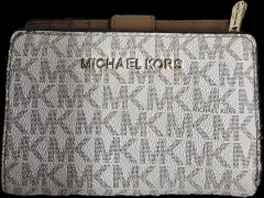 MICHAEL KORS(マイケル・コース) 二つ折り財布
