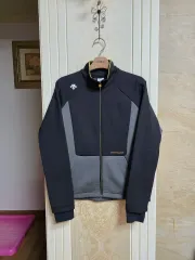 0227)デサント 起毛 ジップアップ