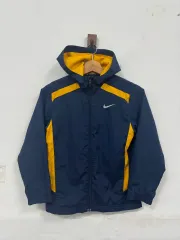 ( 130 ー 140 ) ナイキ キッズ ウィンドブレーカー