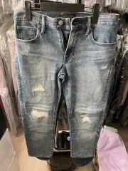 UNIQLO(ユニクロ) クロップド ダメージジーンズ 28 サイズ