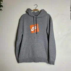 Nike(ナイキ） 裏起毛フード付きパーカー L