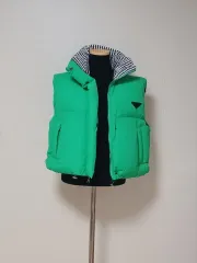リバーシブル ダウン ベスト (未使用商品)