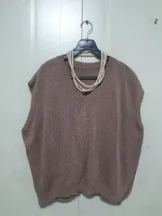 N4915 ニット ベスト サイドスリット