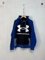 UNDER ARMOUR(アンダーアーマー) 裏起毛 オーバーサイズ フード付きTシャツ