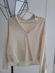 アイボリー シャツ