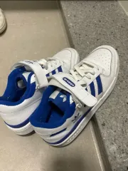 adidas(アディダス) 靴 スニーカー