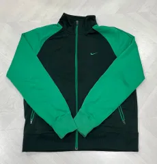 Nike(ナイキ） トラックトップス ジャージージャケット