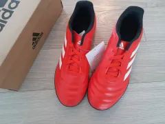 新品 キッズ サッカーシューズ 245