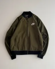 Nike(ナイキ） ナイロン ジャケット L