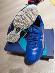 新品 Asics(アシックス) キッズ ジュニア サッカーシューズ 235 240