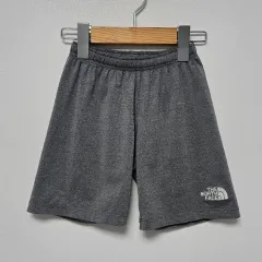 105 THE NORTH FACE(ザノースフェイス) キッズ 半ズボン グレー